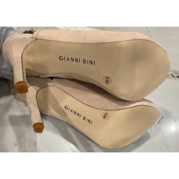 Gianni Bini Ecru Suede Peep Toe Heeled Booties Sz 8.5 - Picture 10 of 11